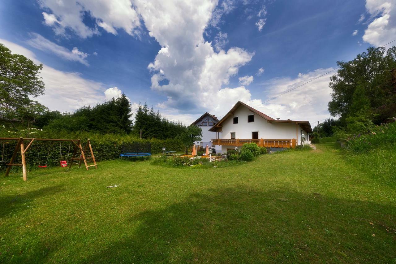 Gaestehaus Lanthaler Rosenbach Exterior photo